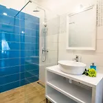 Apartment Idro Directly At The