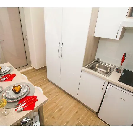 Appartement Idro Directly At The *