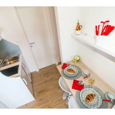 Idro Directly At The Apartment Split