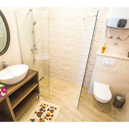 Idro Directly At The *