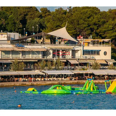 شقة Idro Directly At The *