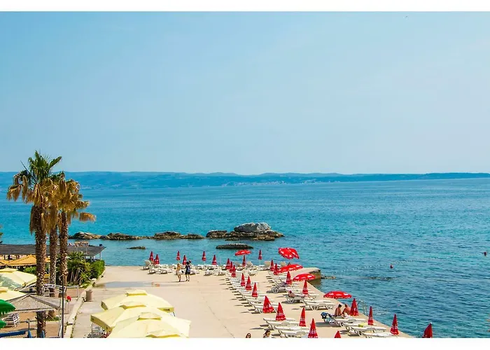 아파트 Idro Directly At The *