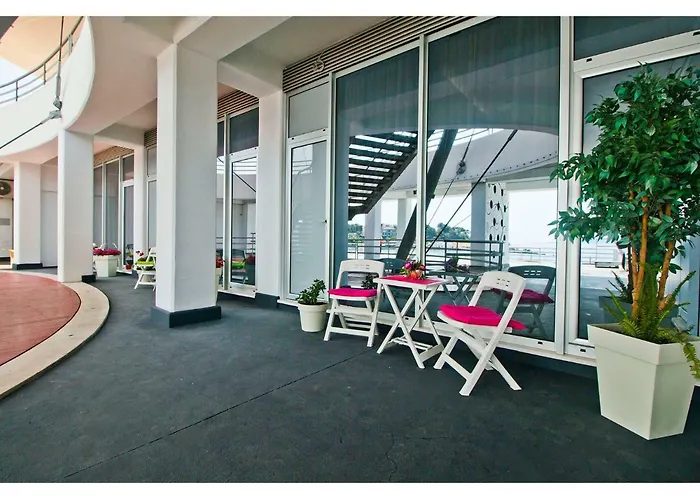 아파트 Idro Directly At The