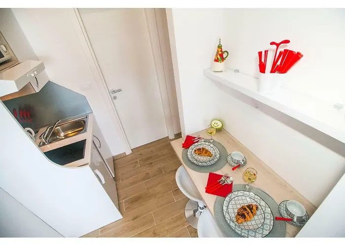 Idro Directly At The 아파트 스플리트