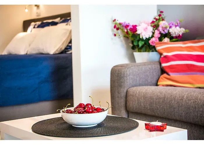 Idro Directly At The *