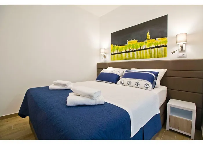 아파트 Idro Directly At The