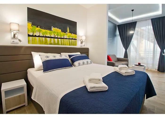 Idro Directly At The